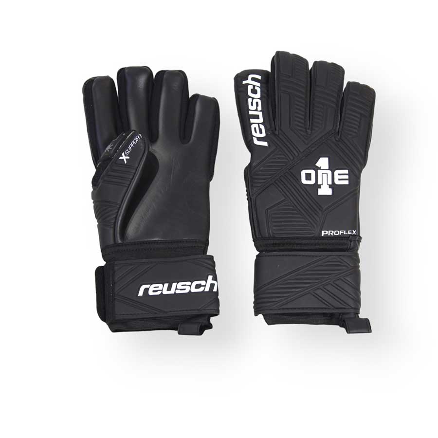 دستکش دروازه بانی وان مدل One goalkeeper gloves